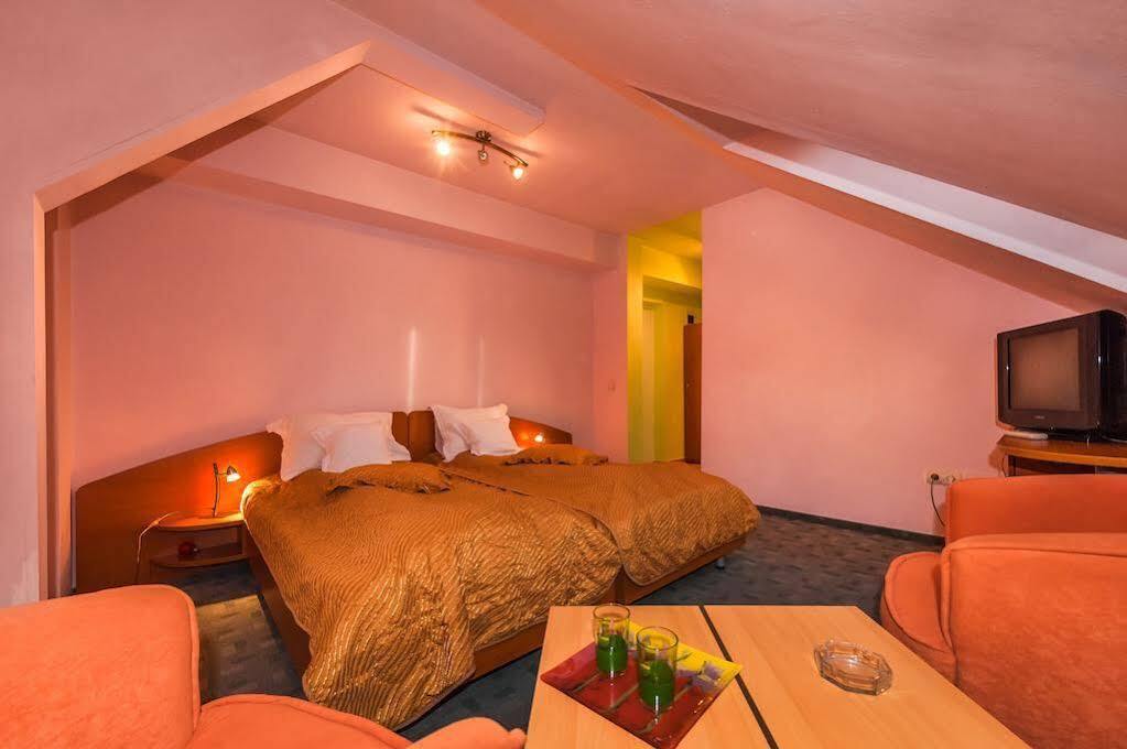 Aparthotel Sighisoara Exterior photo